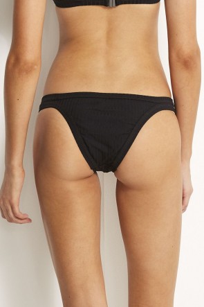 Inka Rib ביקיני תחתון בגזרה ברזילאית