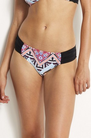 Sahara Nights ביקיני תחתון בגזרה קלאסית מכסה 