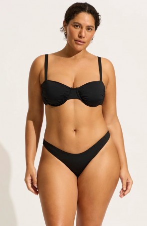 Seafolly חזיה תומכת עד קאפ D תחתון מפתח ירך גבוה 
