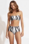 Sun Stripe סטרפלס תומכת תחתון גבוה מחטב 
